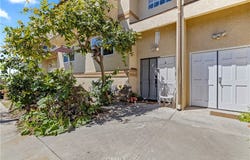 1040 252nd Street, Harbor City, CA 90710