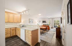 1055 Mariners Way, Huddleston, VA 24104