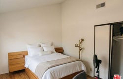 7115 Etiwanda Ave, Reseda, CA 91335