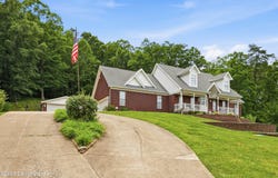 287 Woods Bend Dr, Brooks, KY 40109