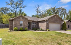 28 Timber Lane, Austin, AR 72007