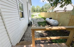 815 Hwy 42, Iberia, MO 65486