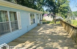 187 Horseshoe Drive, Montezuma, IA 50171