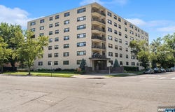 25 Grand Avenue, Hackensack, NJ 07601