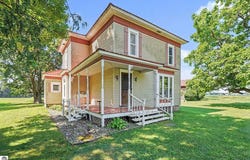 3780 E Coe Road, Shepherd, MI 48883