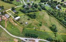 2581 Lake Jericho Rd, Smithfield, KY 40068
