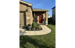 125 Verdin Ln, Jarrell, TX 76537