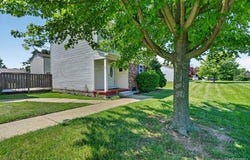 2824 Roundtree Drive, Troy, MI 48083
