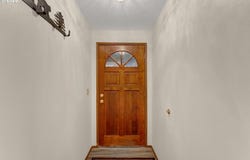 600 QUEENS Ct, Lakeside, OR 97449