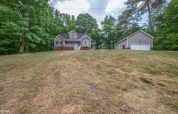 40 Ryans Lane, Clayton, NC 27520