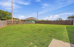 3834 NW Cherry Creek DR, Topeka, KS 66618