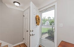 5164 Spencer Road, Lyndhurst, OH 44124