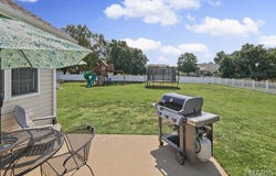 1805 Summerfield Lane, Godfrey, IL 62035
