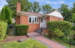72 Mohawk Road, Yonkers, NY 10710