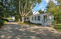 25 Craigville Beach Road, Barnstable, MA 02630
