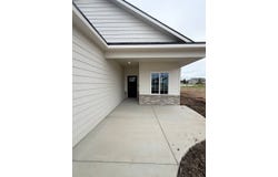 9879 Weeping Willow Dr., Manhattan, KS 66502