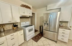320 W Spruce St, Lockney, TX 79241