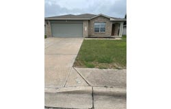 304 Will Ln, Hutto, TX 78634