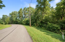 Oak Ridge Dr, Gallipolis, OH 45631