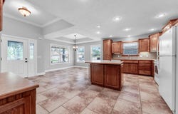 400 Brittany Court, Aurora, MO 65605