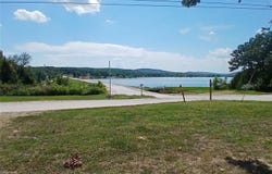 201 E Lakeview Drive, Ironton, MO 63650