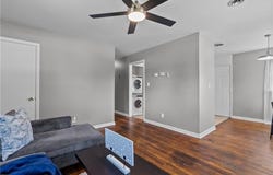 526 Powhatan Parkway, Hampton, VA 23661