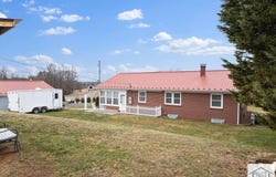 62 Connect Rd, Stuart, VA 24171