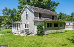 40 SUNSHINE, OAKLAND, MD 21550