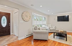 115 N John Street, Massapequa, NY 11758