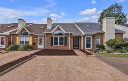 425 Troon Chase, Virginia Beach, VA 23462