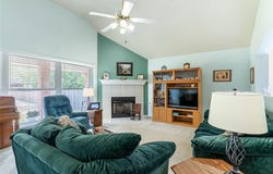 1106 Willow Creek Dr, Leander, TX 78641