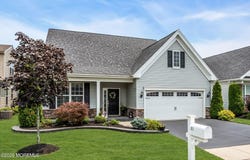 31 Mason Drive, Jackson, NJ 08527