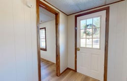 842 Utah Ave SE, Huron, SD 57350