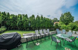 35 Van Winkle Ct, Woodland Park, NJ 07424-2905