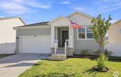 1736 E CHUKAR Dr N, Eagle Mountain, UT 84005