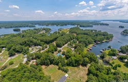 124 Pineview Drive, Henrico, NC 27842