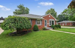 2995 Anna Court, Trenton, MI 48183