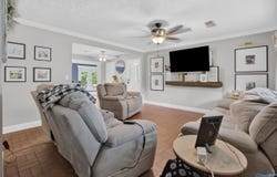 2129 Cove Circle E, Hokes Bluff, AL 35903