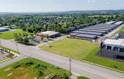 2569 E Robinson Avenue, Springdale, AR 72764