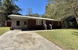 403 Henderson Street, Williamston, NC 27892