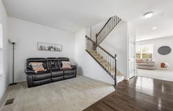 103 Chesterton Drive, Volo, IL 60020