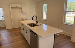 3807 E Edgerton Ave, Cudahy, WI 53110