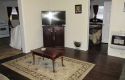 401 Sam Rayburn Drive, Bonham, TX 75418