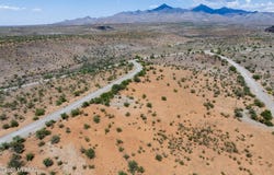 584 Circulo Milpas, Rio Rico, AZ 85648