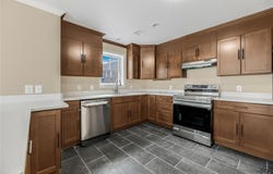 320 E 4th Street, Mount Vernon, NY 10553