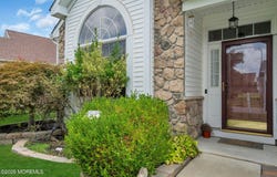 3 Eagleswood Drive, Waretown, NJ 08758