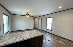 43 Armstrong, Flushing, MI 48433