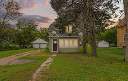 917 Bridge Avenue, Albert Lea, MN 56007