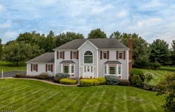 25 Farmhouse Rd, Alexandria Twp., NJ 08848-2105