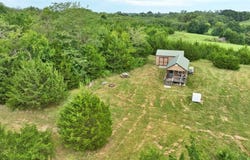 Hwy CC, Winigan, MO 63566